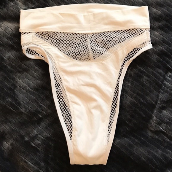 Minimale Animale “Jane” White Mesh Bikini Set - Picture 2 of 5